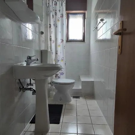 Apartmani More * Krk Town