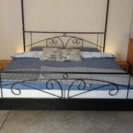 Petra Apartment Krk Town