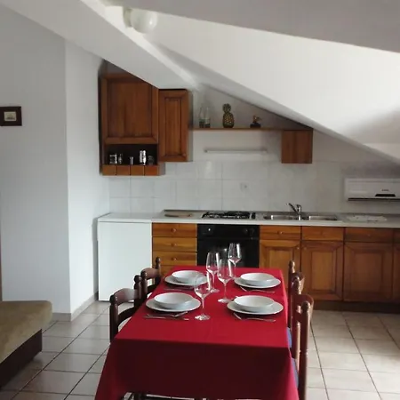 شقة Apartmani More كرك