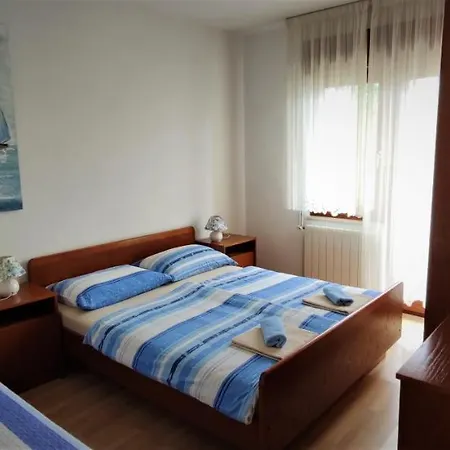 Apartment Petra