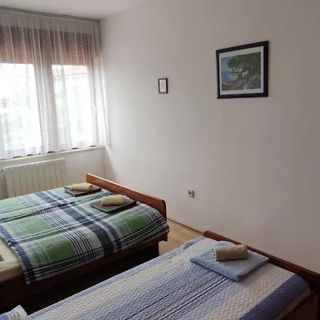 شقة Apartmani More *