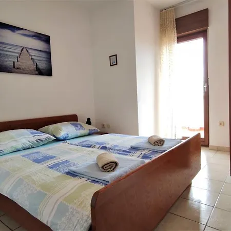 شقة Apartmani More *
