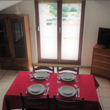 Apartmani More شقة
