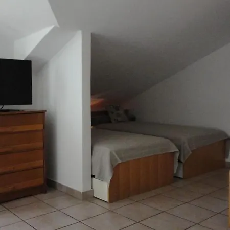 Apartmani More * كرك
