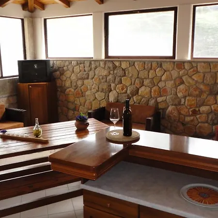 Apartmani More كرك